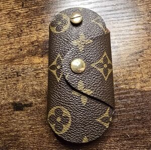 Louis Vuitton Brown Monogram Key Holder
